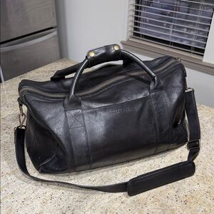 Tecovas Midnight Black Leather Duffel Bag